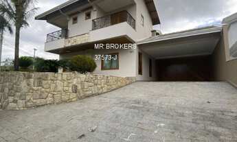 Imagem 3: Casa 532 m² para LOCAÇÃO ou VENDA, com 3 suites, 1 suite master com closet e banheira, pis