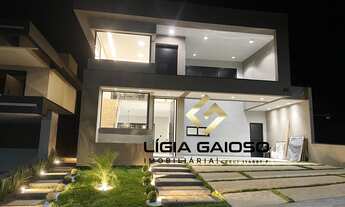 Imagem: Casa de alto padrão para venda no condomínio