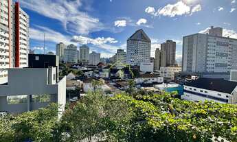 Imagem 3: Apartamento semi mobiliado com localização privilegiada na rua Abdon Batista no Centro de