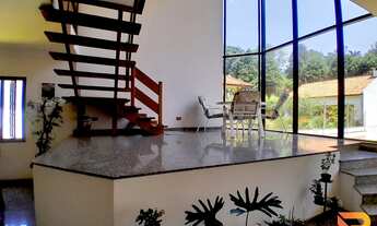 Imagem 6: Linda casa em Condomínio fechado com 4 dormitórios e ao lado do Aruja Golf Clube