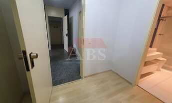 Imagem 2: Vendo apto no bairro Boqueirão com 3 quartos sendo 1 suíte, sala ampla, hall de entrada, b