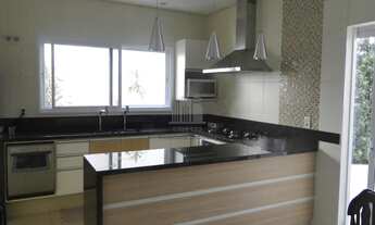 Imagem 6: 5 dormitórios, 4 suíte, 5 banheiro, 2 vagas na garagem, 332M² de Área Construída