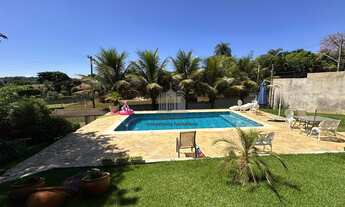 Imagem 2: BELÍSSIMA CHÁCARA COM 3 DORMITÓRIOS COM EDÍCULA À VENDA - VALE VERDE - VALINHOS/SP