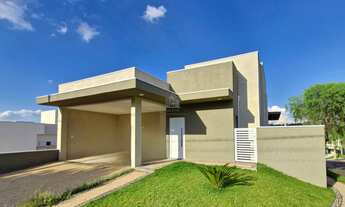 Imagem 3: Casa nova à venda, Vila do Sol, 3 suítes, área gourmet e piscina