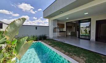 Imagem: Casa a Venda com 3 Quartos e Piscina no