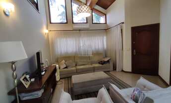 Imagem 3: Casa ampla com excelente nível de acabamento em Condomínio na Vila Moletta - Valinhos-SP