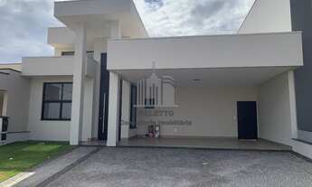 Imagem: Casa sobrado com 3 suítes e piscina, condomínio