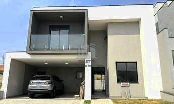 Imagem 2: Linda Casa á venda com 3 quartos com 240m² no Condomínio Colline Di Parma em Valinhos/SP