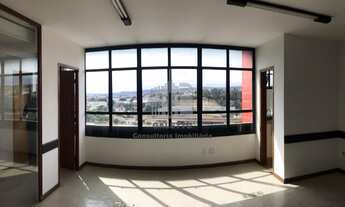 Imagem: 2 vagas na garagem, 125M² de Área Construída