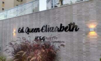 Imagem 2: Apartamento com 3 dormitórios, recém reformado, andar alto, vista para o bosque, sol da ma