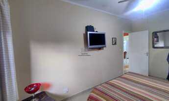 Imagem 7: Casa a venda, 4 dormitórios, com piscina, churrasqueira e forno pra pizza à lenhano jardi