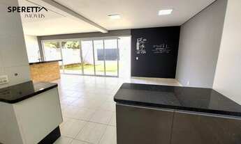 Imagem: Casa com 3 Quartos todos com sacada, sendo