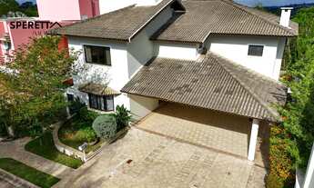 Imagem 2: Casa de luxo à venda no Portal do Paraíso 2 em Jundiaí, com 3 suítes, piscina climatizada