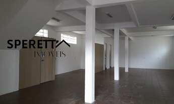 Imagem 7: Salão comercial grande, com copa e banheiro