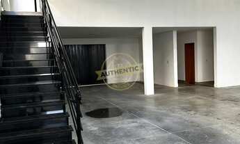 Imagem 6: Galpão Industrial para Locação em Indaiatuba-SP: 3 Salas, 5 Banheiros, 5 Vagas de Garagem