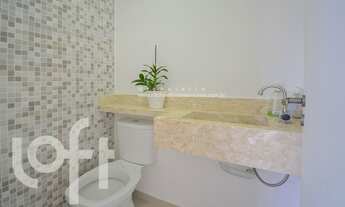 Imagem 2: 4 dormitórios na Rua Silvestre Vasconcelos Calmon