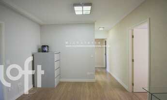 Imagem 5: 4 dormitórios na Rua Silvestre Vasconcelos Calmon