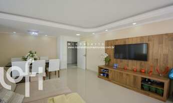 Imagem 4: 4 dormitórios na Rua Silvestre Vasconcelos Calmon