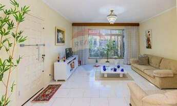 Imagem 2: 3 dormitórios na Rua Escritor Abeguar Bastos