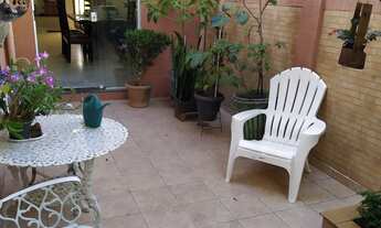 Imagem: Excelente imóvel, localizado em rua tranquila