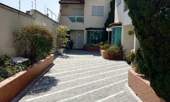 Imagem 2: EXCELENTE SOBRADO EM CONDOMÍNIO FECHADO ALTO PADRÃO ,com 220 m²