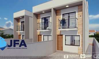 Imagem 5: Sobrado com passagem lateral na rua Amauri Afonso da Silva- Tijucas- SC