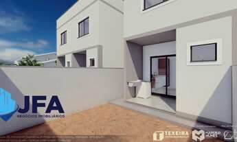 Imagem 4: Sobrado com passagem lateral na rua Amauri Afonso da Silva- Tijucas- SC