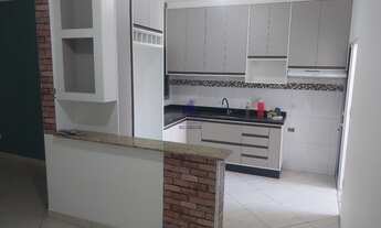 Imagem 5: Casa para locação em Taubaté-SP, bairro Estoril: 2 quartos, 1 suíte, 2 salas, 2 vagas, 151