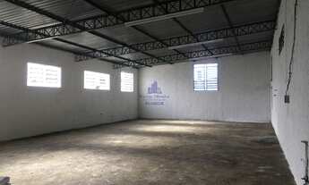 Imagem 3: Alugue agora galpão comercial de 400m² com cozinha, 1 banheiro e escritório em Taubaté-SP