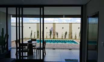 Imagem 4: Casa de alto padrão em condomínio no bairro Quiririm em Taubaté-SP: 3 quartos, 3 suítes, 3