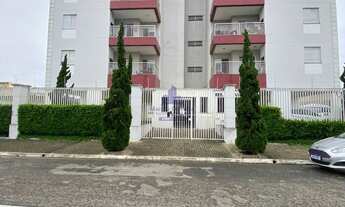 Imagem 2: Apartamento mobiliado em condomínio de luxo com 2 quartos e 2 vagas de garagem no Jardim O