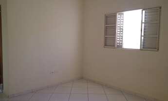 Imagem 7: Casa para locação no Vale das Flores, Tremembé-SP: 2 quartos, 1 suíte, 1 sala, 2 banheiros