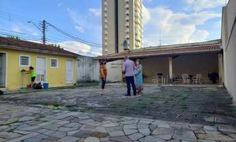 Imagem 5: Casa com três dormitórios e edícula no Bairro Jabuticabeiras