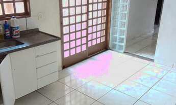 Imagem: Casa a venda com 2 dormitórios na zona