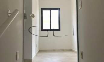 Imagem 7: Casa à venda em Santana de Parnaíba-SP, bairro Tamboré: 3 quartos, 1 suíte, 1 sala, 4 banh