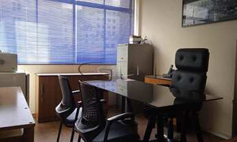 Imagem: Sala Comercial à Venda no Centro de São