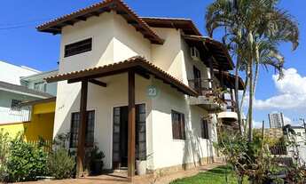 Imagem: Vendo Casa tipo sobrado, 03 dormitórios