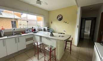 Imagem 4: Casa à Venda em Florianópolis-SC, Campeche: 5 Quartos, 4 Suítes, 3 Salas, 7 Banheiros, 3 V