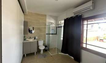 Imagem 5: Casa à Venda em Florianópolis-SC, Campeche: 5 Quartos, 4 Suítes, 3 Salas, 7 Banheiros, 3 V