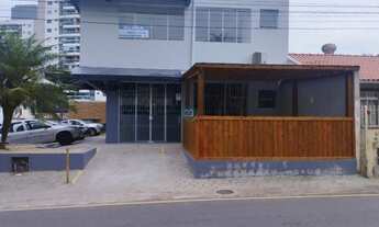 Imagem 2: Alugo sala comercial com 39m², 10 vagas de estacionamento rotativo, próximo Avenida Leobe