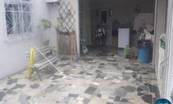 Imagem 4: Vendo casa proximo a Av. Leoberto Leal, excelente localizaçao com 02 dormitórios