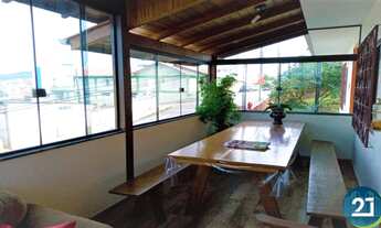 Imagem: Vendo casa ampla com 03 dormitórios, área