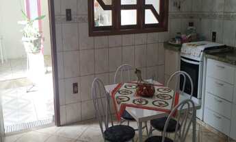 Imagem 6: Vendo casa sobrado com 04 dormitórios, mais 01 edícula, 01 vagas de garagem, próximo ao Es