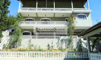 Imagem: Sobrado em Embu das Artes