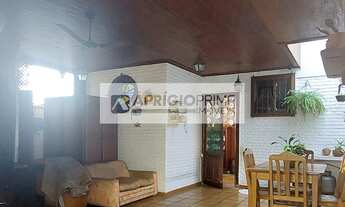 Imagem 3: Casa estilo Colonial em Embu das Artes-SP