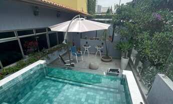 Imagem: Casa com 3 Quartos e 3 banheiros à Venda