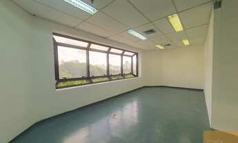 Imagem 7: Sala Comercial e 2 banheiros à Venda, 87 m² por R$ 650.000