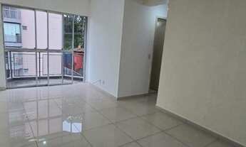 Imagem: Apartamento à Venda em 2 Quartos, 2 Salas
