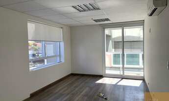 Imagem 4: Locação - Sala Comercial 100 m² 3 Vagas com divisorias Ideal para Escritório no Edifício