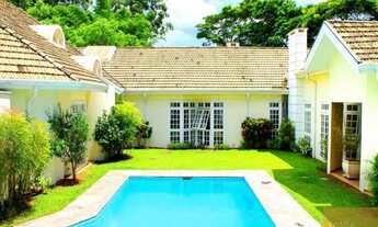 Imagem: Casa com 5 Quartos e 9 banheiros à Venda